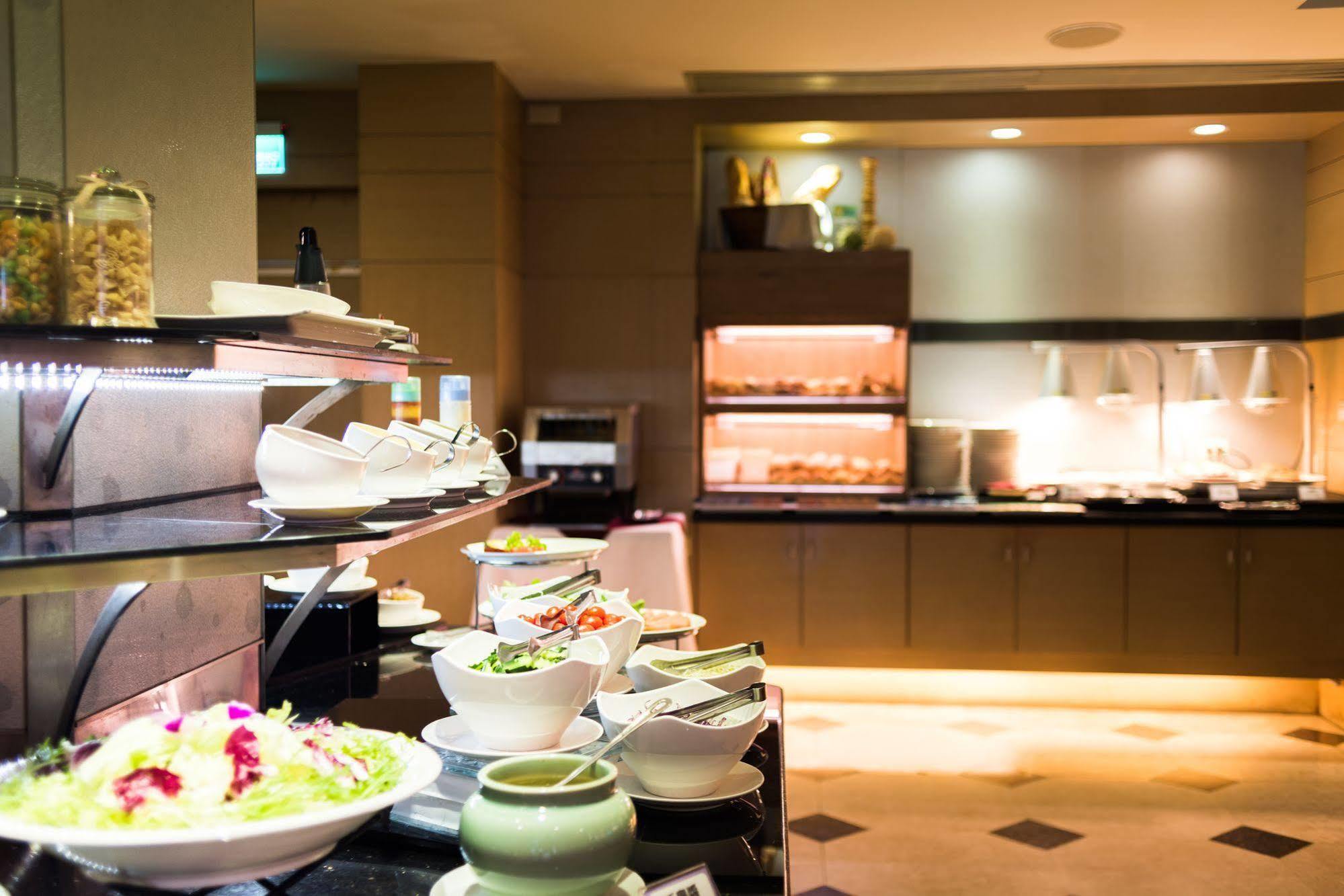 Shin Yuan Park Hotel Kota Hsinchu Bagian luar foto