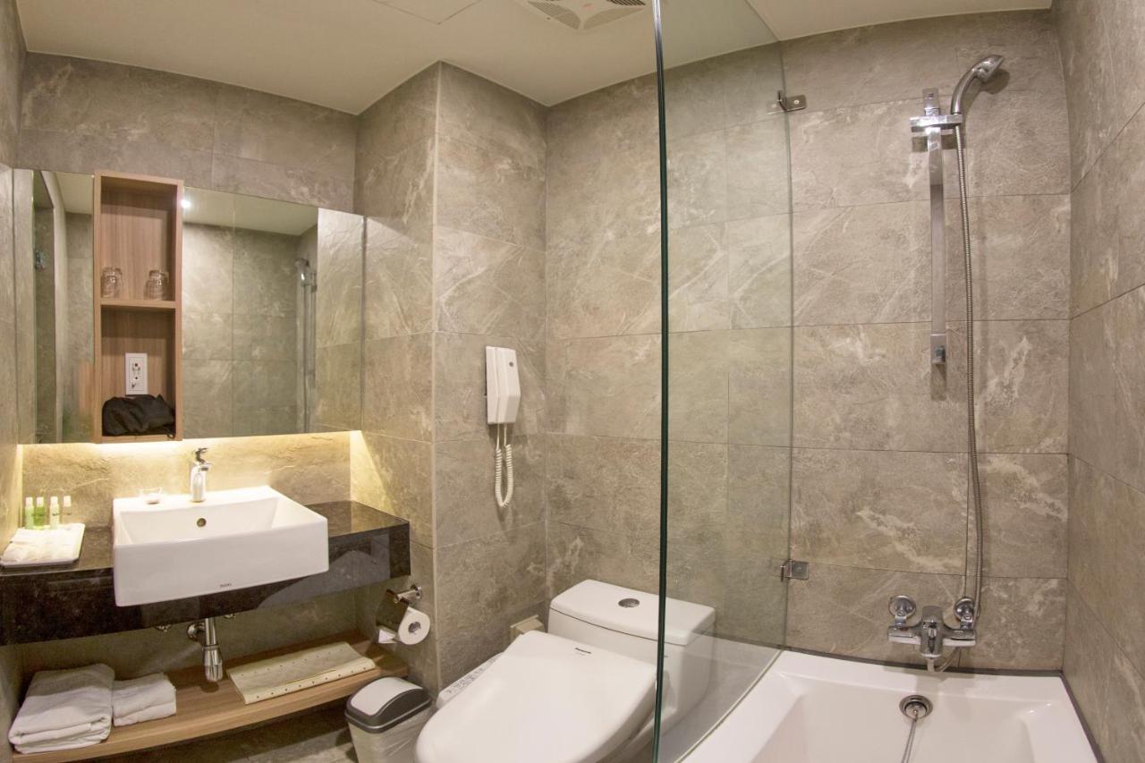 Shin Yuan Park Hotel Kota Hsinchu Bagian luar foto